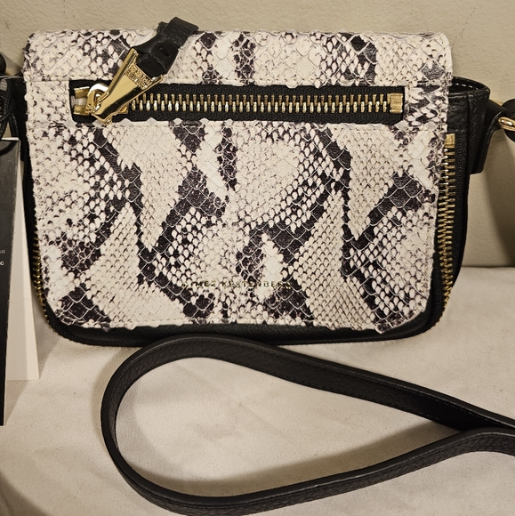 $168 genuine leather Sorrento mini crossbody vanilla snake Aimee kestenberg - Picture 4 of 16
